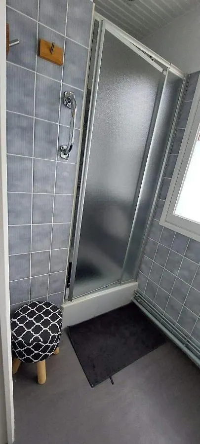 T2 Proche Centre Du Ville Luz-Saint-Sauveur 0*,  France